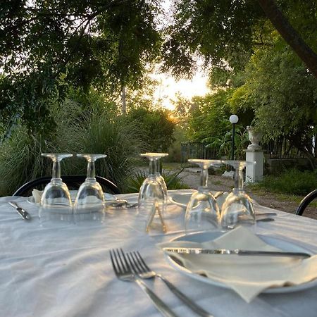Agriturismo Tenuta La Monaca Aradeo Экстерьер фото