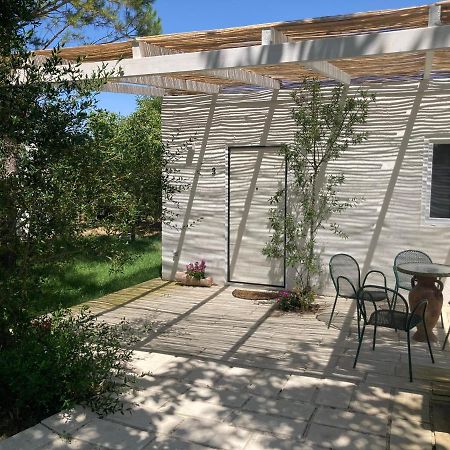 Agriturismo Tenuta La Monaca Aradeo Экстерьер фото