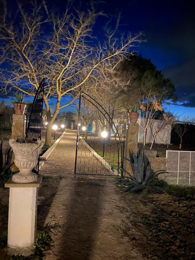 Agriturismo Tenuta La Monaca Aradeo Экстерьер фото